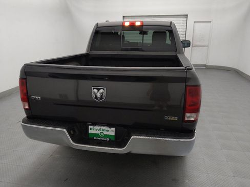 Used 2018 RAM 1500 Classic SLT RWD image 7