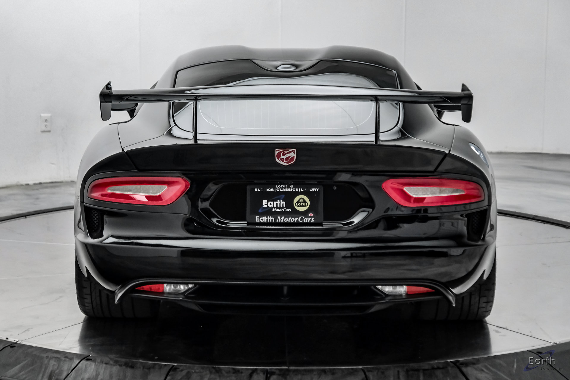 Used 2017 Dodge Viper GTC w/ Time Attack Group 2.0 RWD image 15