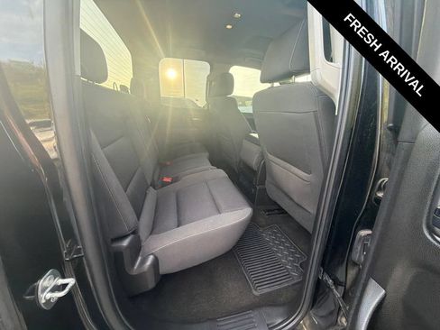 Used 2017 GMC Sierra 1500 SLE w/ SLE Value Package AWD/4WD image 10