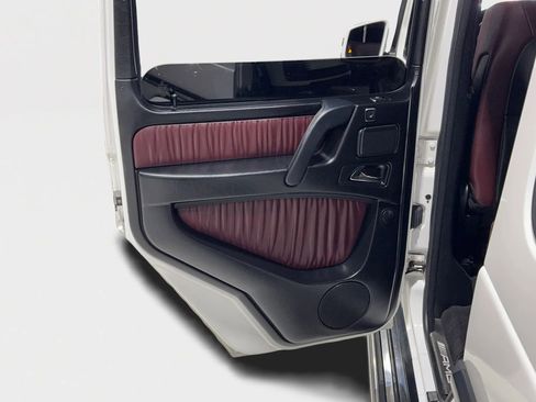 Used 2014 Mercedes-Benz G 63 AMG 4MATIC image 22