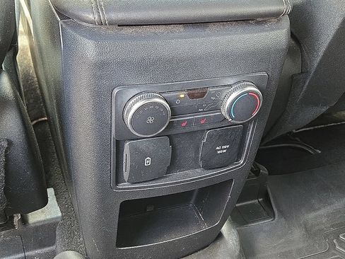 Used 2020 Ford Explorer Limited AWD/4WD image 17