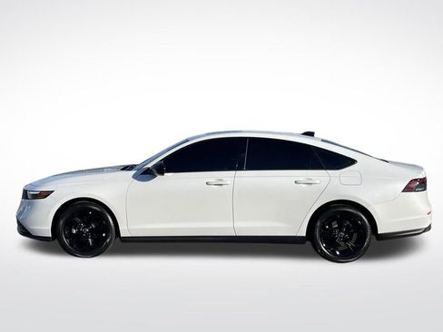 Certified 2025 Honda Accord SE image 2