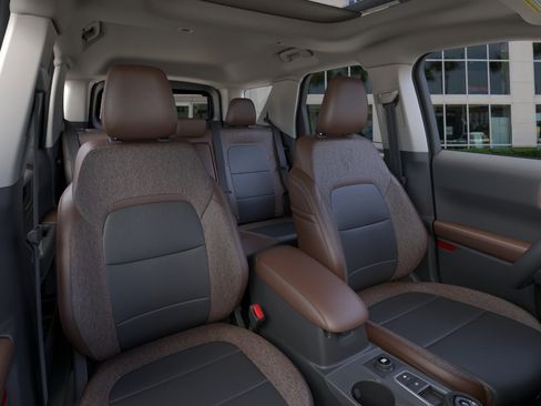 New 2025 Ford Bronco Sport Outer Banks w/ Outer Banks Tech Package+ AWD/4WD image 10