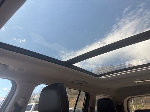 Used 2021 Jeep Grand Cherokee L Limited image 32