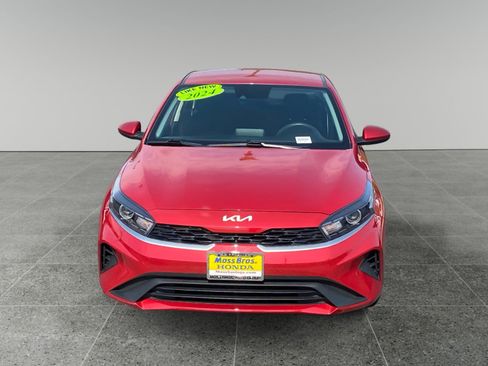 Used 2024 Kia Forte LXS FWD image 8