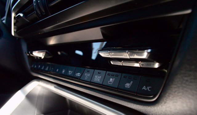 Used 2024 MAZDA CX-90 Plug-In Hybrid w/ Premium Plus AWD/4WD image 59