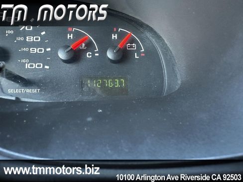 Used 2004 Ford E-350 and Econoline 350 XL image 15