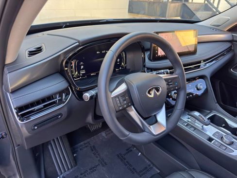 Used 2026 INFINITI QX60 Luxe w/ Cargo Package FWD image 14
