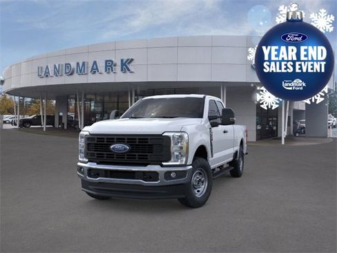 New 2026 Ford F250 XL w/ XL Off-Road Package image 2