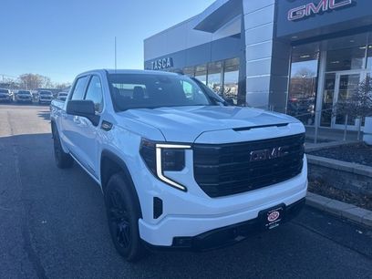 New 2025 GMC Sierra 1500 Elevation