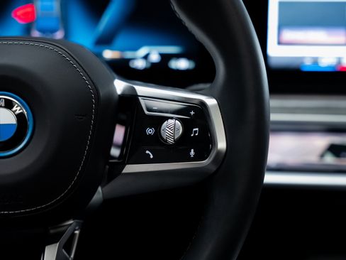 Used 2024 BMW i7 eDrive50 w/ M Sport Package image 47