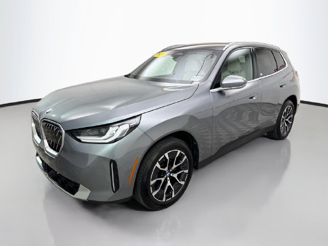 Used 2025 BMW X3 xDrive30i w/ M Sport Package AWD/4WD image 3