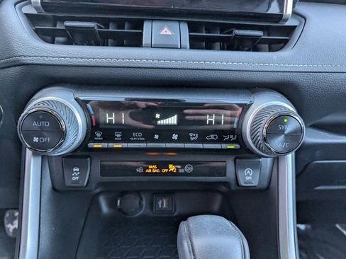 Used 2024 Toyota RAV4 XLE image 15