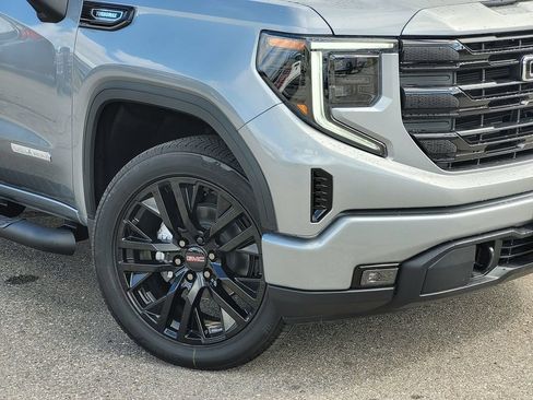 New 2026 GMC Sierra 1500 Elevation w/ Elevation Select Package AWD/4WD image 6