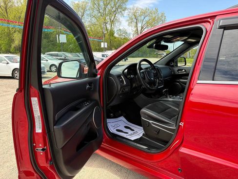 Used 2020 Dodge Durango R/T w/ Technology Group AWD/4WD image 7