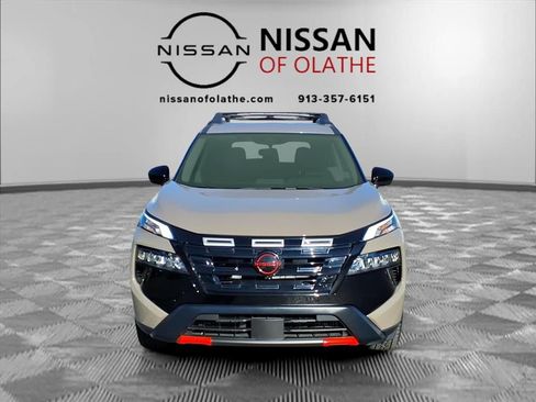 Certified 2025 Nissan Rogue SV image 11