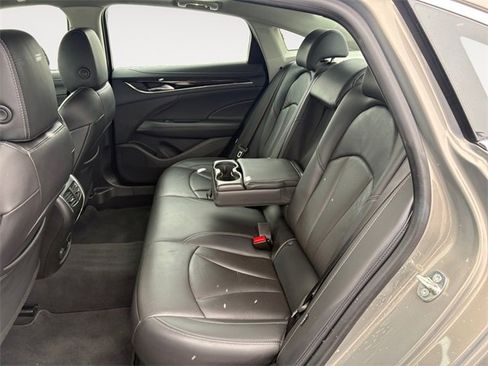 Used 2017 Buick LaCrosse Premium w/ Dynamic Driver Package image 26