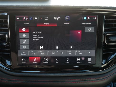 Used 2024 Dodge Durango GT image 22