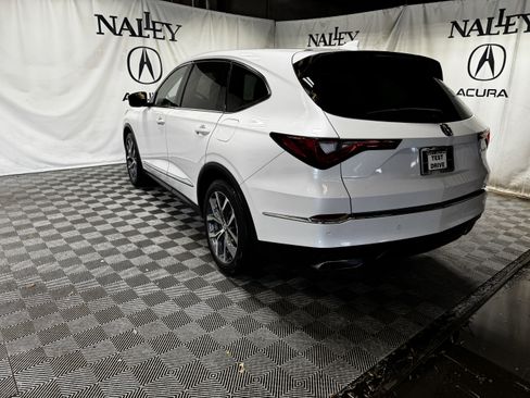 Used 2023 Acura MDX FWD w/ Technology Package image 3