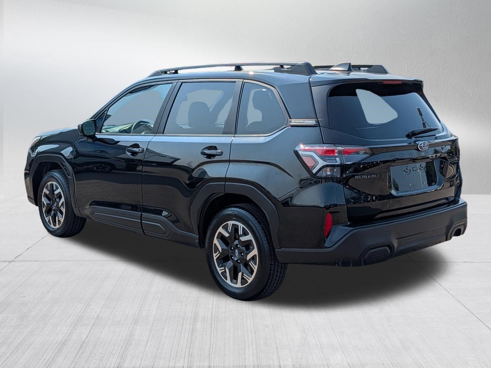 Certified 2025 Subaru Forester Premium AWD/4WD image 5