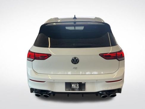 Used 2023 Volkswagen Golf R image 8