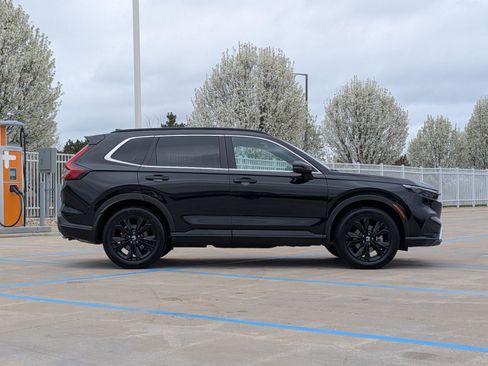 Used 2025 Honda CR-V Sport Touring image 5