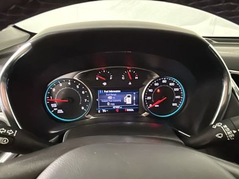 Used 2024 Chevrolet Equinox LT FWD image 17