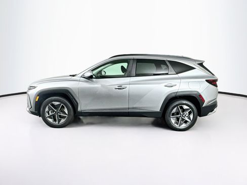 Used 2025 Hyundai Tucson SEL AWD/4WD image 4