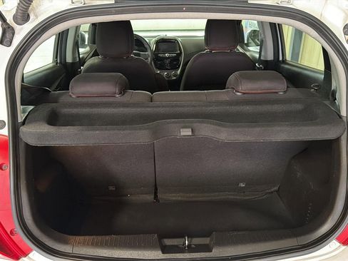 Used 2020 Chevrolet Spark LS image 9