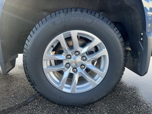 Used 2020 Chevrolet Silverado 1500 LT w/ All-Star Edition image 9