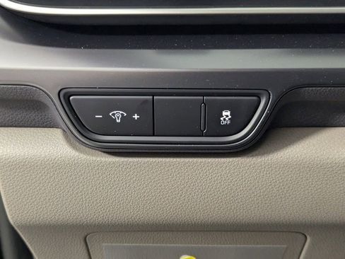 New 2026 Kia Carnival FWD image 13
