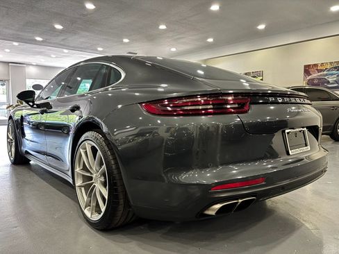 Used 2017 Porsche Panamera Turbo w/ Carbon Fiber Interior Package AWD/4WD image 5