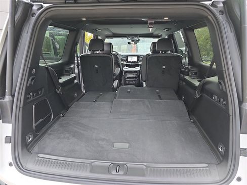New 2025 Jeep Wagoneer Series II w/ Premium Group I image 14