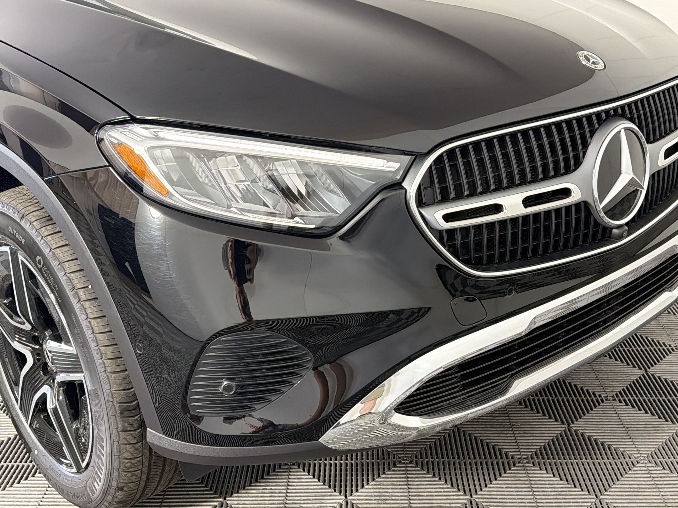 Used 2026 Mercedes-Benz GLC 300 4MATIC image 11