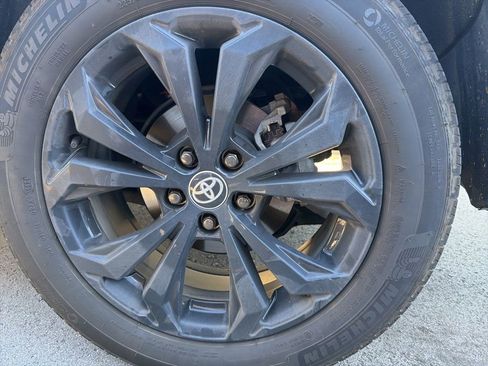 Used 2024 Toyota RAV4 XSE w/ Weather Package AWD/4WD image 36