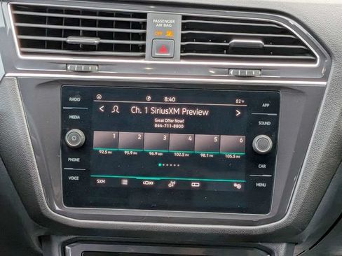 Certified 2023 Volkswagen Tiguan SE R-Line FWD image 18
