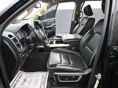 Used 2020 RAM 1500 Laramie AWD/4WD image 11