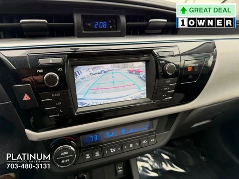Used 2015 Toyota Corolla LE image 11