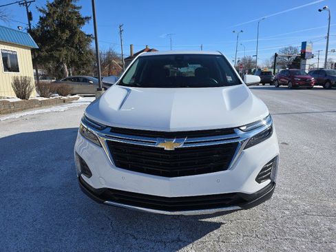 Used 2024 Chevrolet Equinox LT image 8