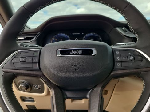 New 2026 Jeep Grand Cherokee Limited AWD/4WD image 23