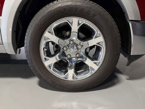 Used 2014 RAM 1500 Laramie RWD image 9