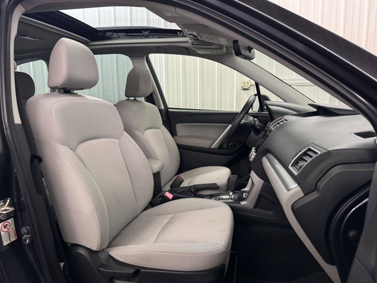 Used 2018 Subaru Forester 2.5i Premium AWD/4WD image 11