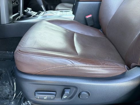 Used 2018 Toyota 4Runner Limited image 12