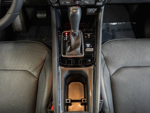 Certified 2023 Jeep Compass Latitude AWD/4WD image 17