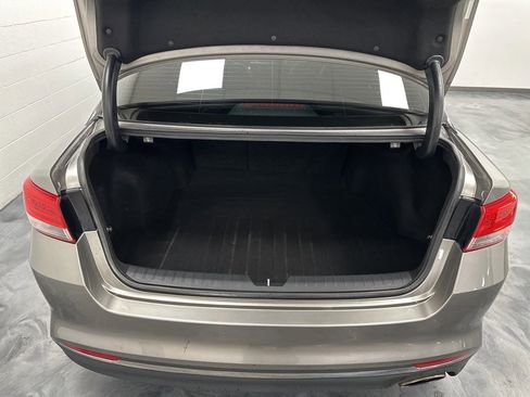 Used 2016 Kia Optima EX image 9