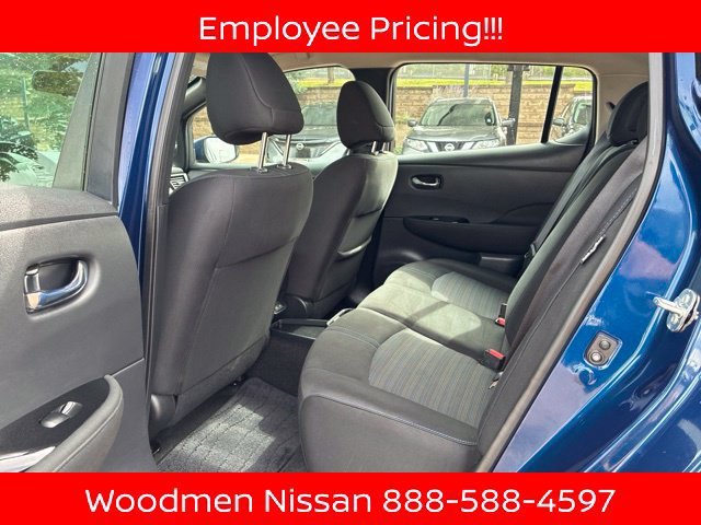 Certified 2025 Nissan Leaf SV Plus FWD image 20