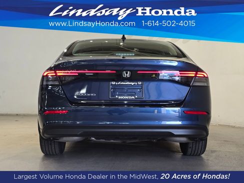 Used 2025 Honda Accord SE image 6