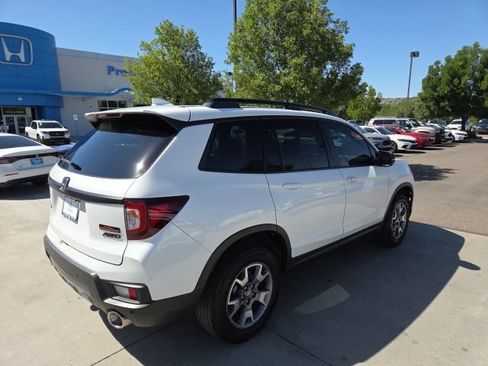 Certified 2023 Honda Passport TrailSport image 5
