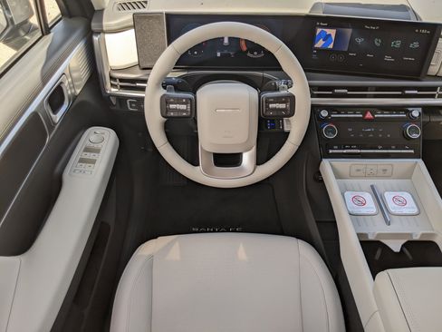 New 2026 Hyundai Santa Fe SE image 12