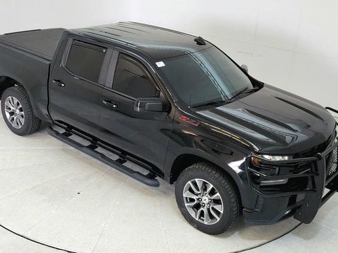Used 2019 Chevrolet Silverado 1500 RST image 13